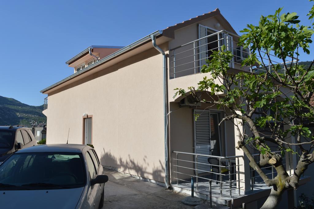 Apartments Coso Zlatne Njive Bb Kotor Luaran gambar