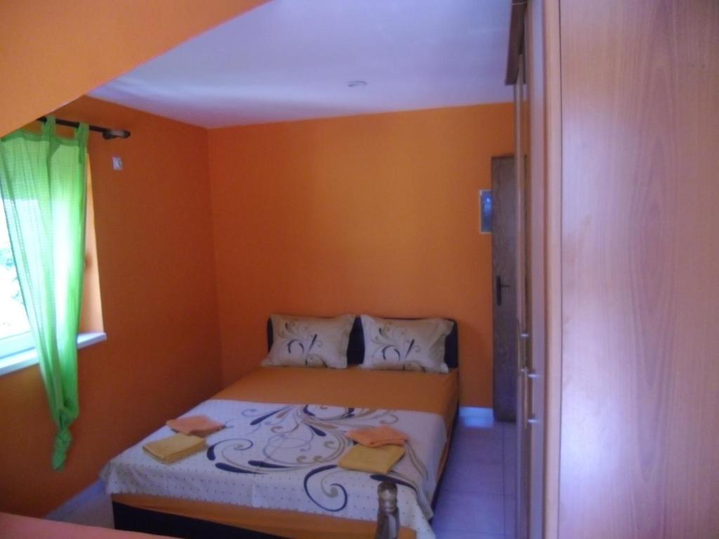 Apartments Coso Zlatne Njive Bb Kotor Bilik gambar